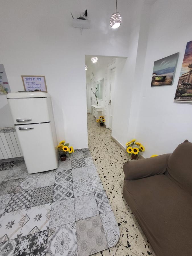 Hotel Antadia à Palerme Extérieur photo