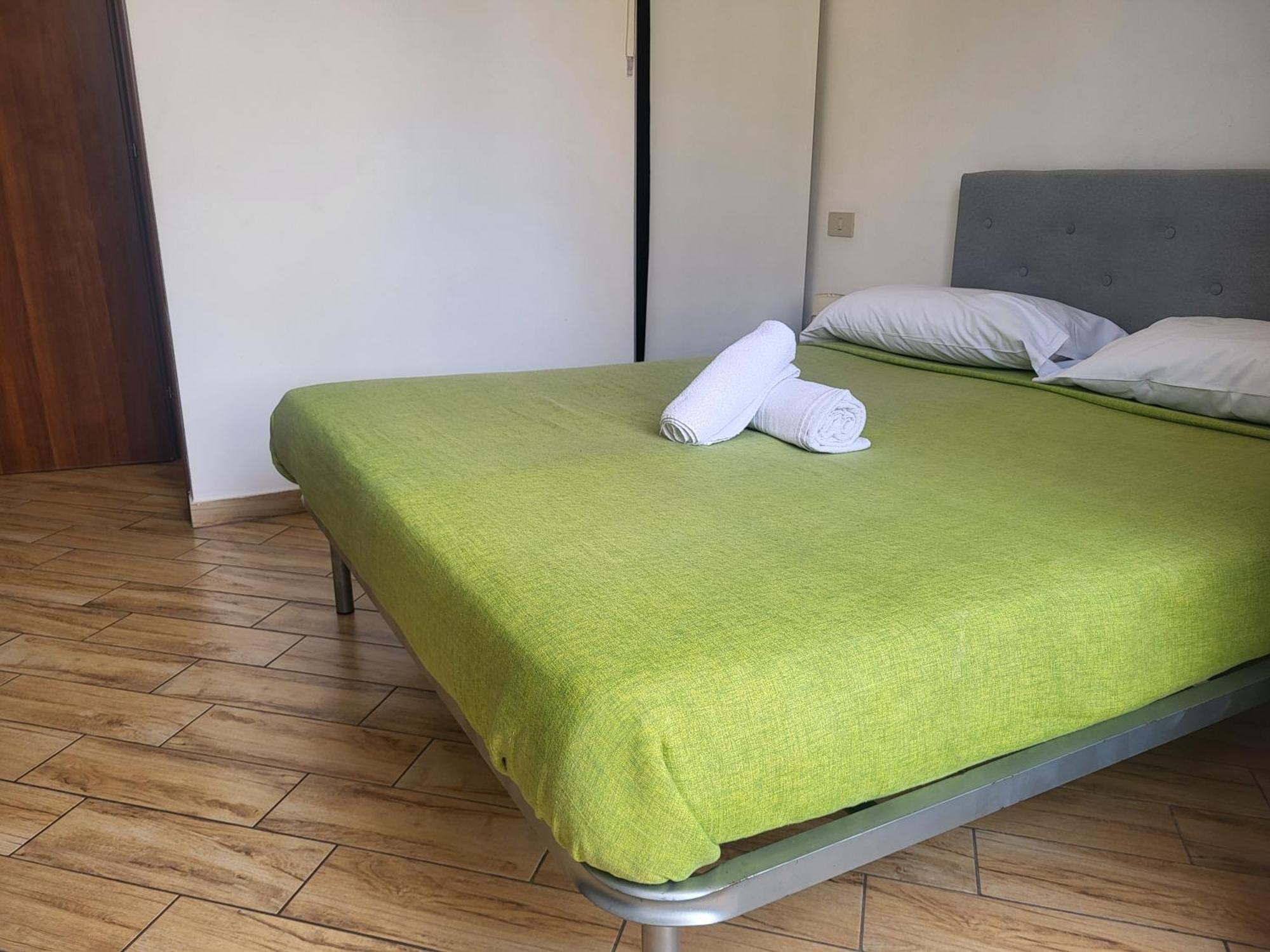 Hotel Antadia à Palerme Extérieur photo